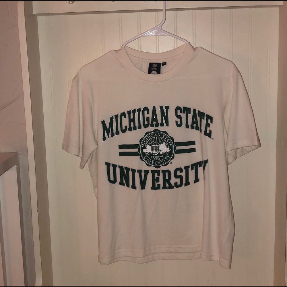 Princess polly Michigan state t-shirt